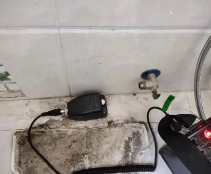 扎赉诺尔屋顶漏水维修公司分享下卫生间漏水的危害及解决方法